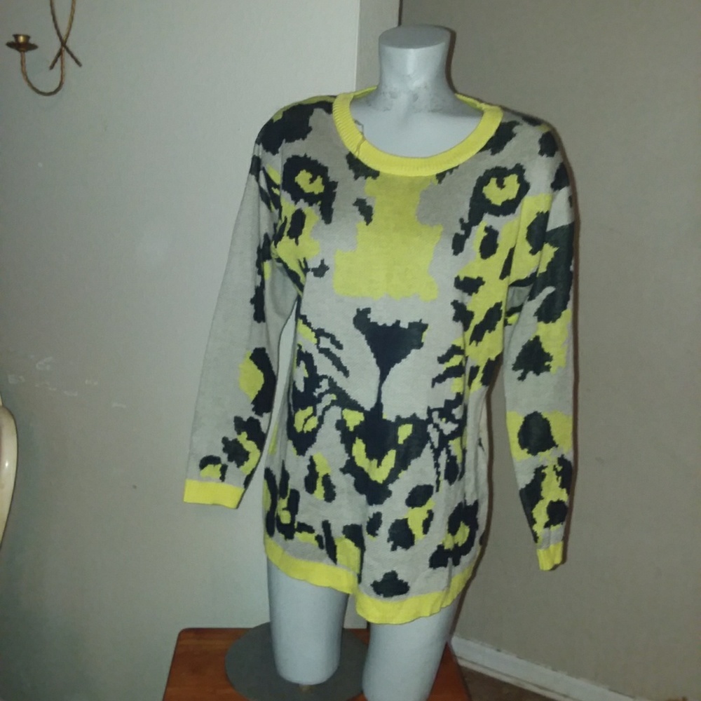Women sweater by Say what size 1x